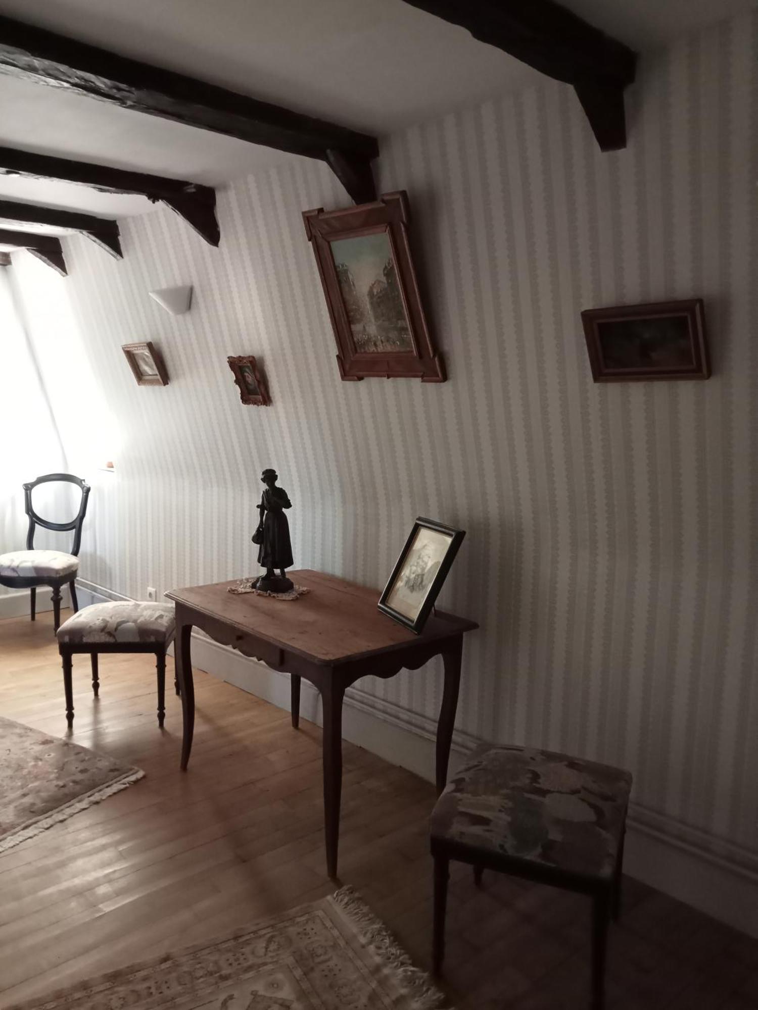 Chateau De Vassinhac Chambres D'Hotes Collonges La Rouge Habitación foto